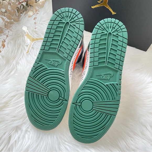 NIKE AIR JORDAN 1 MID SE BACKYARD PRICE FIRM - Picture 9 of 16